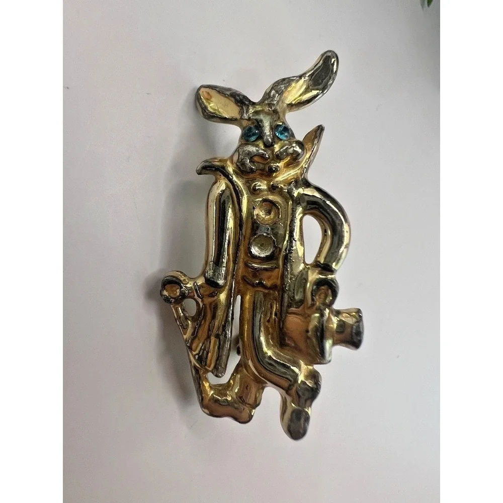 Vintage Anthropomorphic Rabbit Brooch Bunny Pin Figural Storybook‎ Jewelry Novel